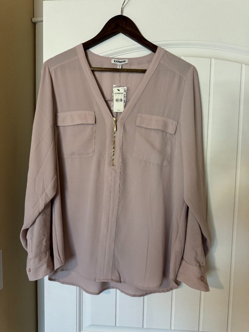 Express Portofino Blouse with roll button sleeves